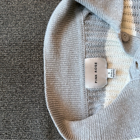 Grey and white striped knit cropped sweater - Picture 5 of 5